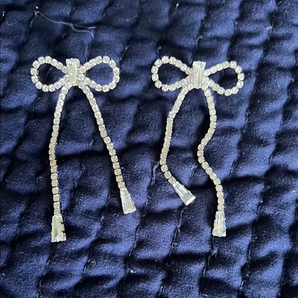 Sincerely Jules Silver Bow Drop Earrings - Picture 1 of 3
